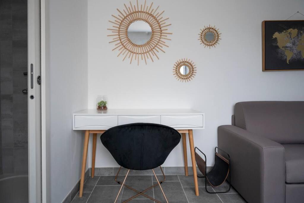 Les Forges Fond Apartment Avoine Bagian luar foto